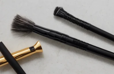 Maskara Seçimi: Hacim mi Uzunluk mu?